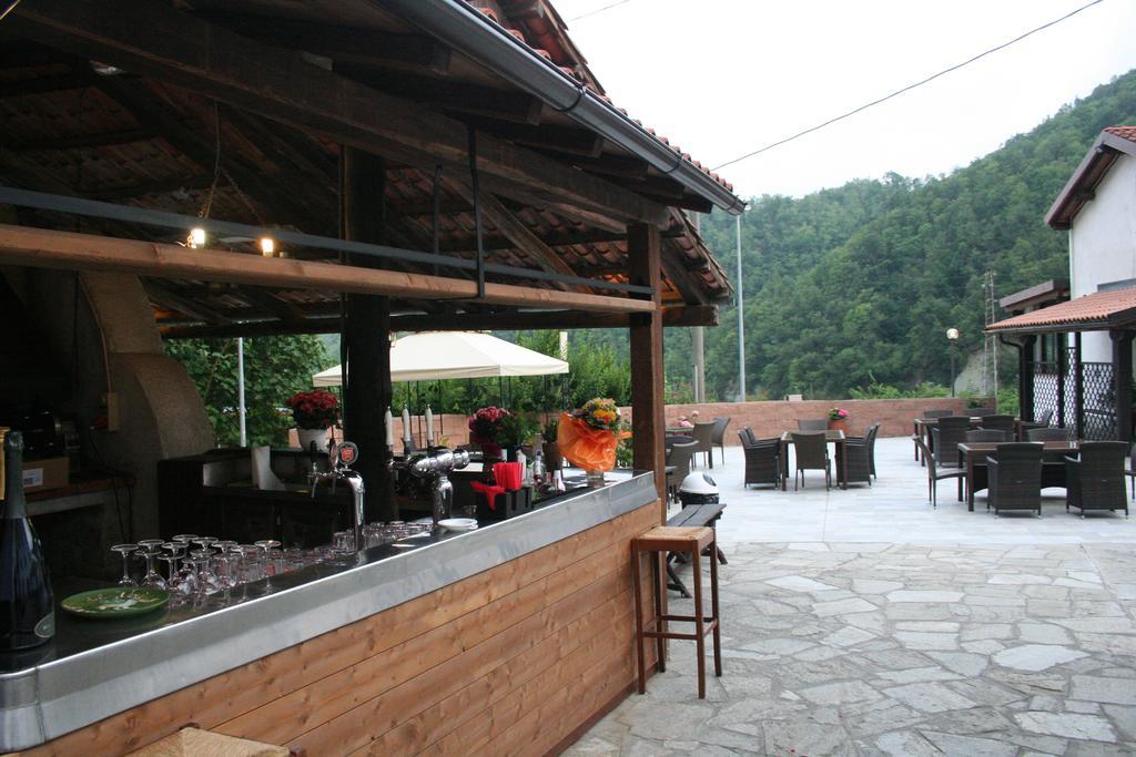 Agriturismo Cascina Del Vai Кайро Монтеноте Екстериор снимка