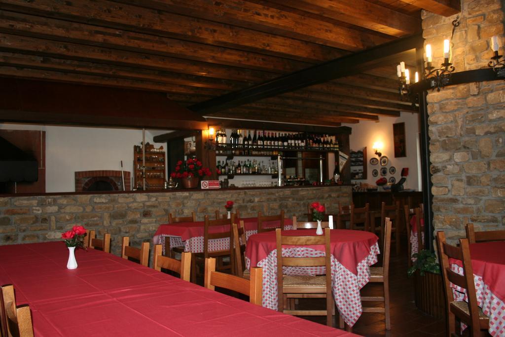 Agriturismo Cascina Del Vai Кайро Монтеноте Екстериор снимка
