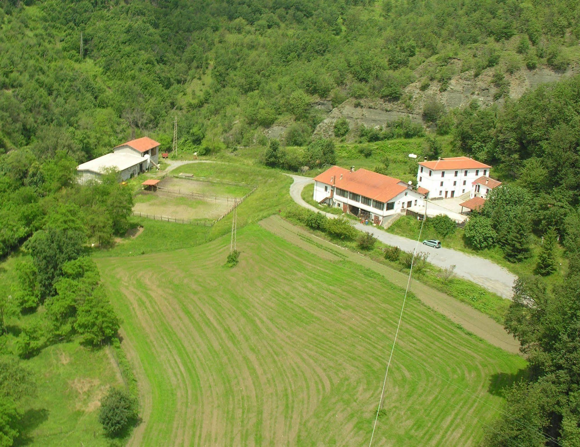 Agriturismo Cascina Del Vai Кайро Монтеноте Екстериор снимка